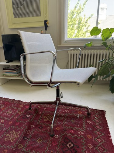 Eames 108 aluminium - 108, office